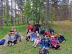1.C Sütiste pargis 