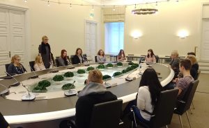 Välispoliitika kursuse väljasõiduistung Stenbocki majas