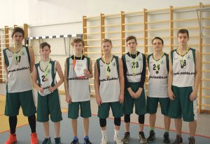 TSG põhikooli poeglaste korvpallivõistkond saavutas linnas kolmanda koha
